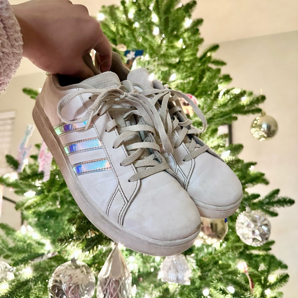 SOLD Adidas Grand Court Cloudfoam Lifestyle Tennis Shoes - sz 8